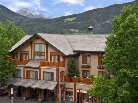 banff mountain brewsters lodge alberta